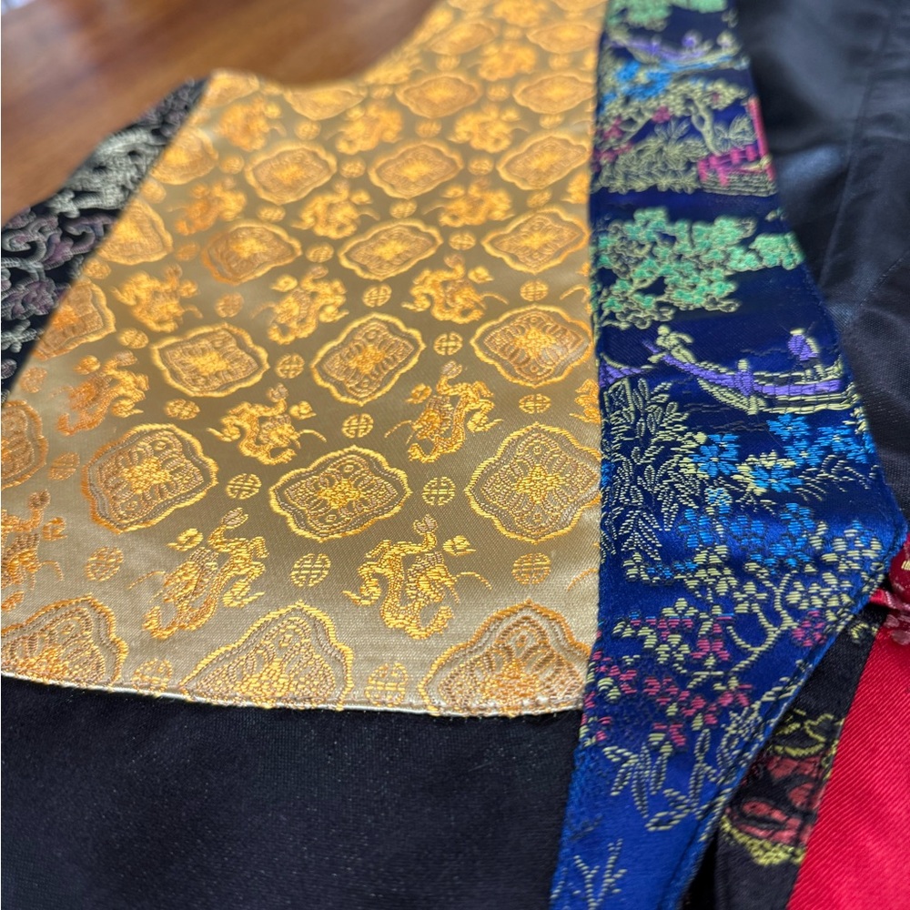 Vintage Chico’s Design Patchwork Brocade Vest Asi… - image 7